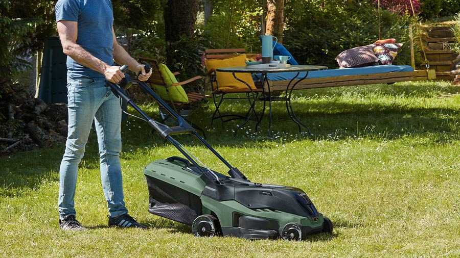 Tondeuse à gazon Bosch AdvancedRotak 36-850