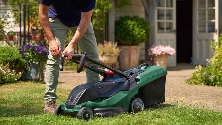 La tondeuse à gazon Bosch AdvancedRotak 650