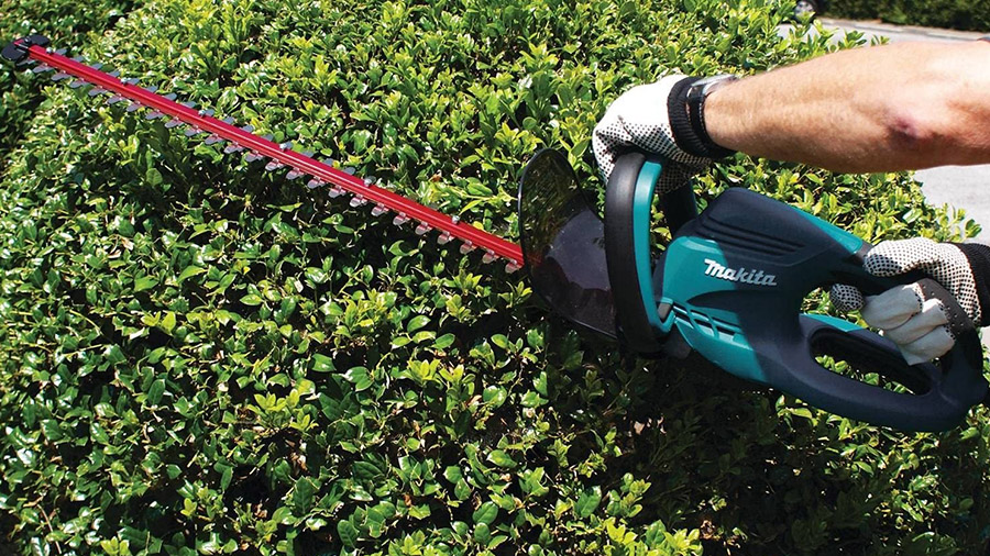 Le taille-haies de 25’’ UH6570 Makita