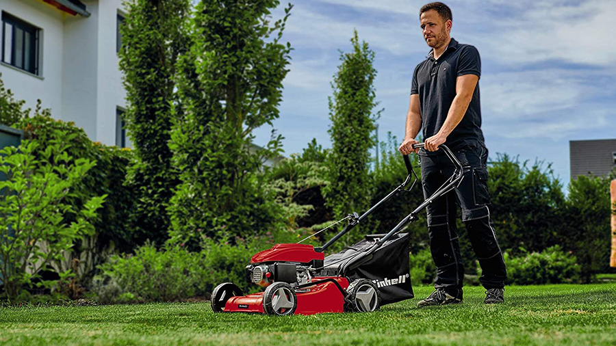 La tondeuse thermique tractée GC-PM 40 S Einhell