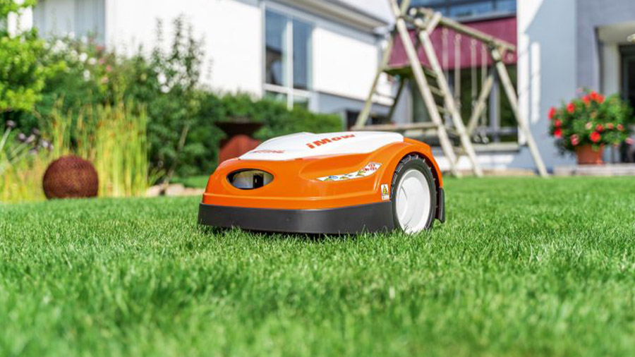 Le robot de tonte RMI 422 Stihl série 4 iMOW