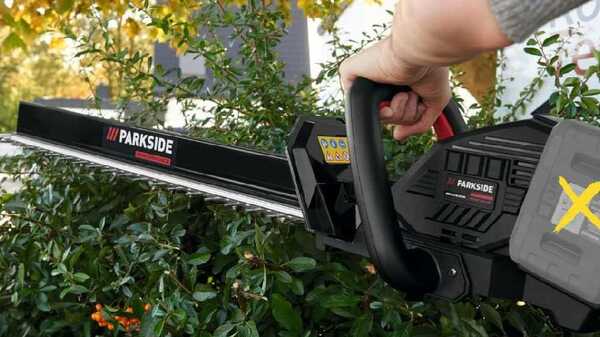 Taille-haies sans fil PPHSA 40-Li Parkside : une coupe optimale des haies du jardin
