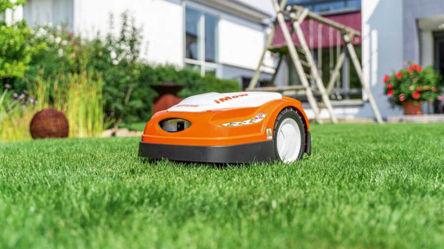 Le robot de tonte RMI 422 Stihl série 4 iMOW