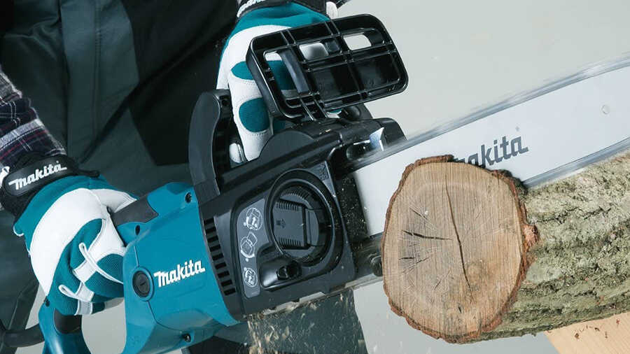 La tronçonneuse électrique UC4051AK Makita