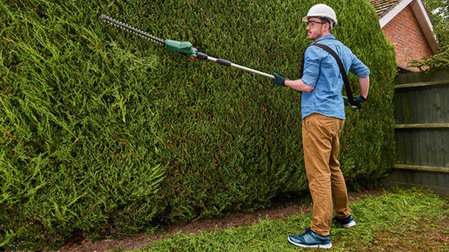 Taille-haies sans fil UniversalHedgePole 18 Bosch