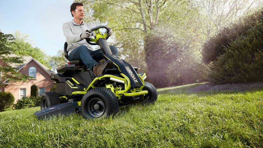 Tondeuse Rider Brushless Ryobi 48V 100 Ah - 96 cm