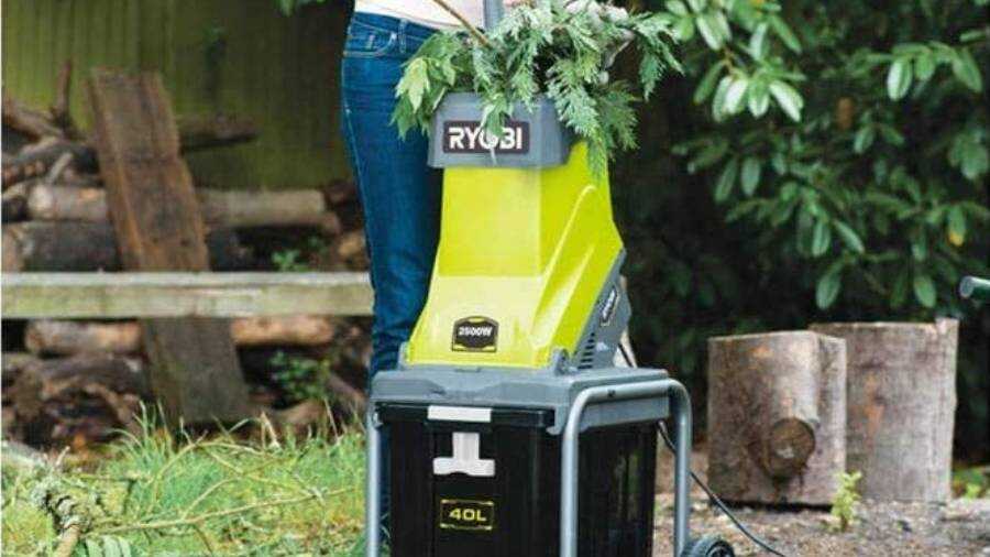 Broyeur de végétaux Ryobi 2500 W RSH2545B