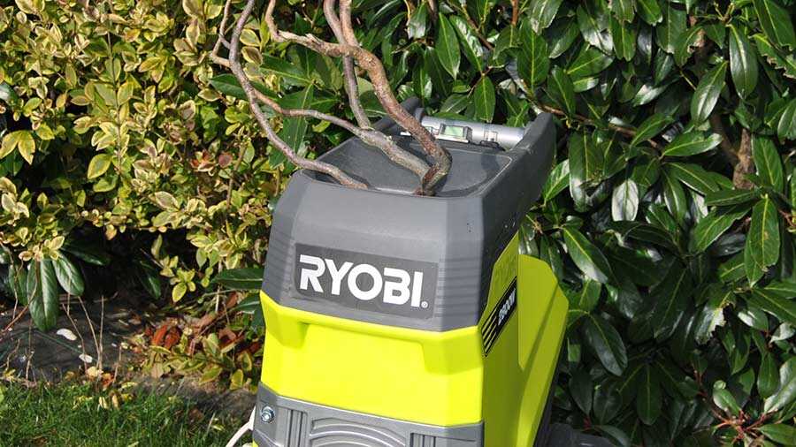 test et avis broyeur de vegetaux ryobi RSH2845T pas cher