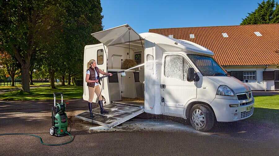 Quels sont les meilleurs nettoyeurs haute pression Bosch pas cher ?