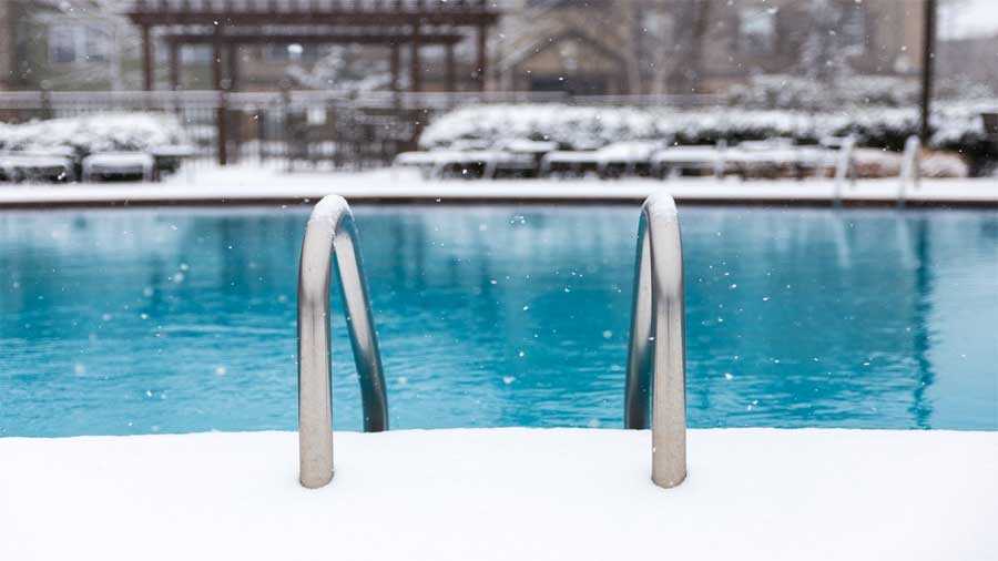 Comment hiverner sa piscine